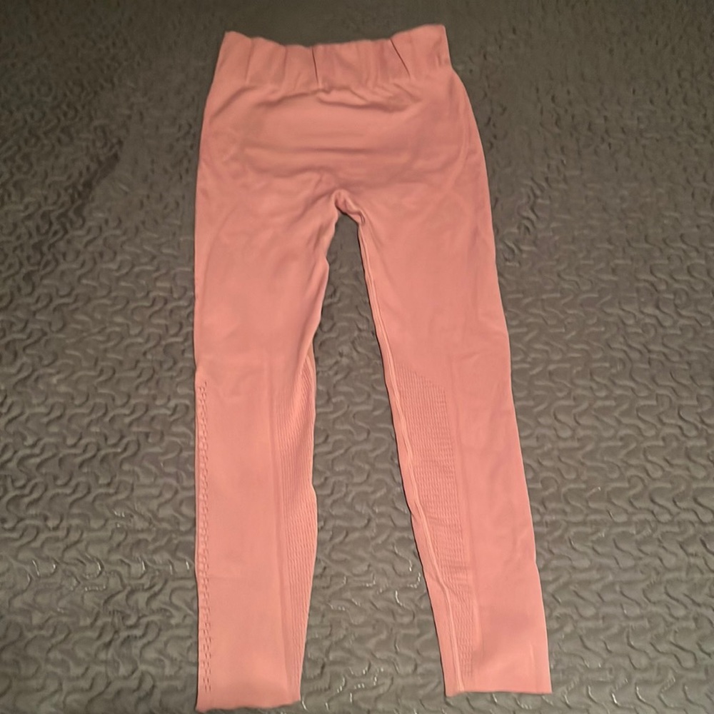 Pink leggings